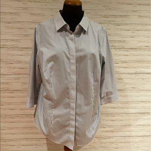 EUC!  Talbots button up blouse